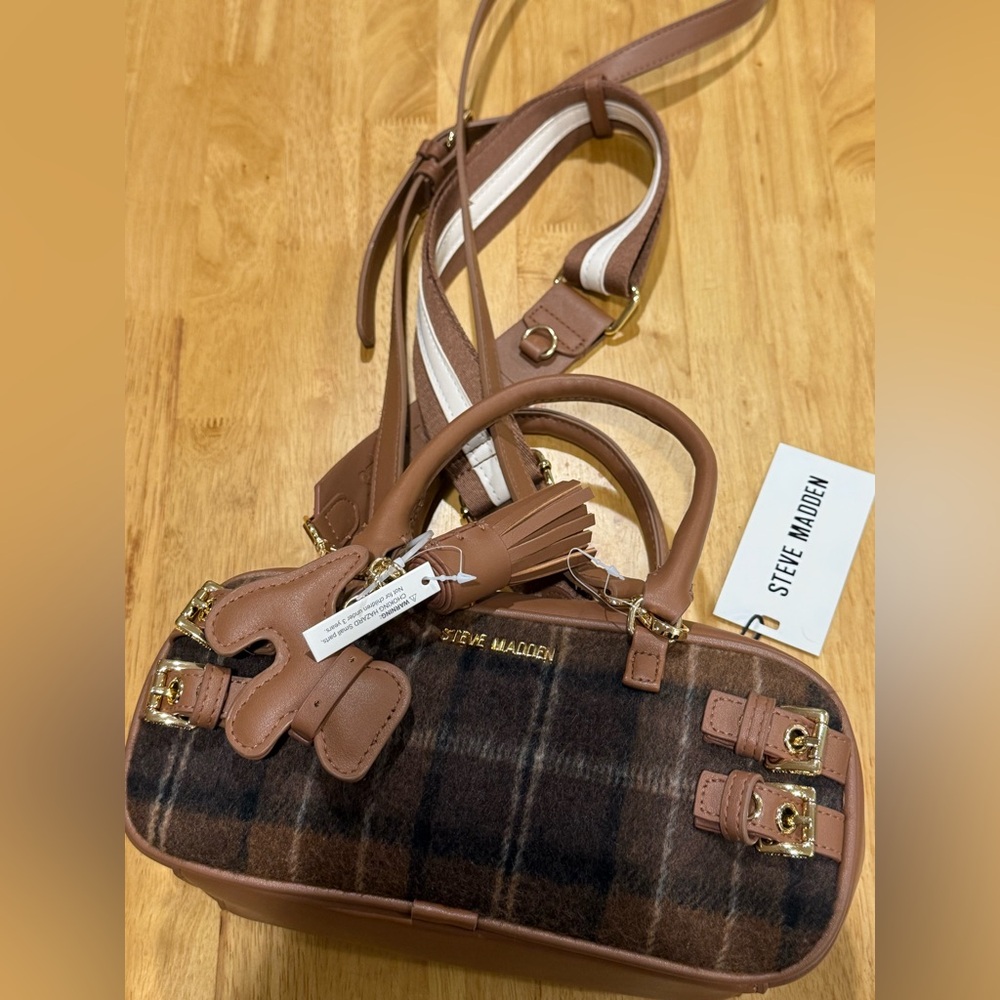 NWT Steve Madden Brown Plaid Blennix Nutshell Crossbody Bag Tassel Dog Charm - Picture 13 of 16